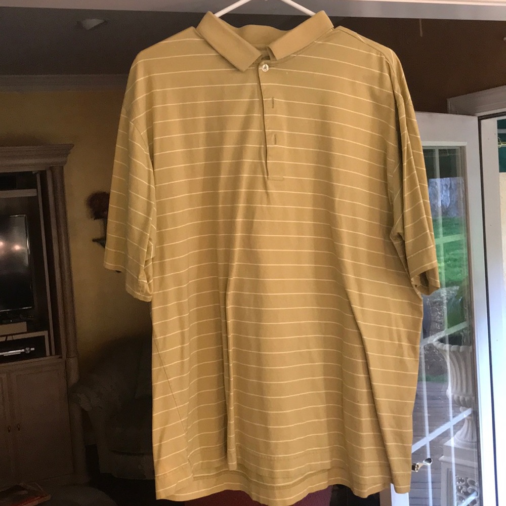 short sleeved polo